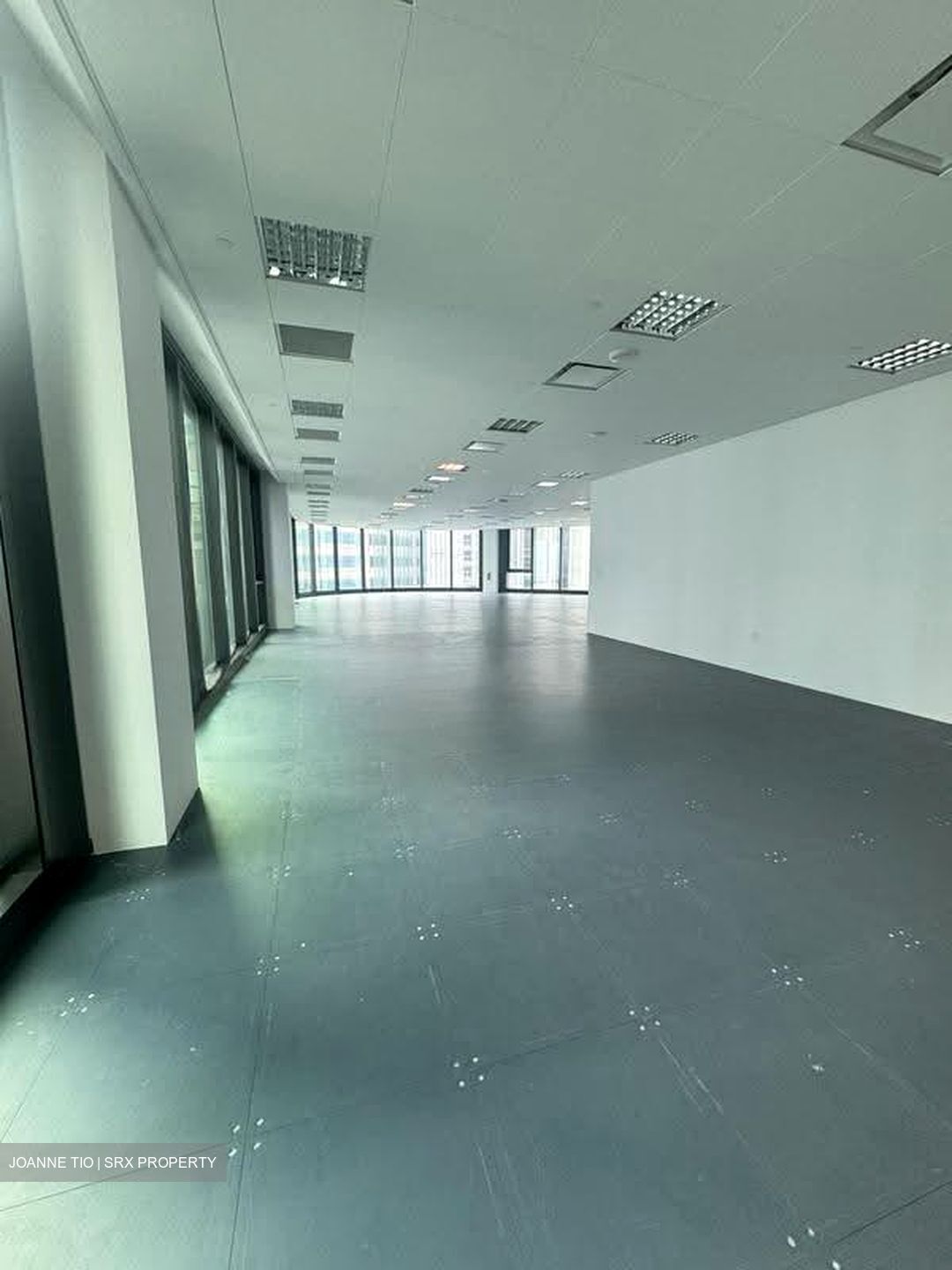 Hub Synergy Point (D2), Office #619356511